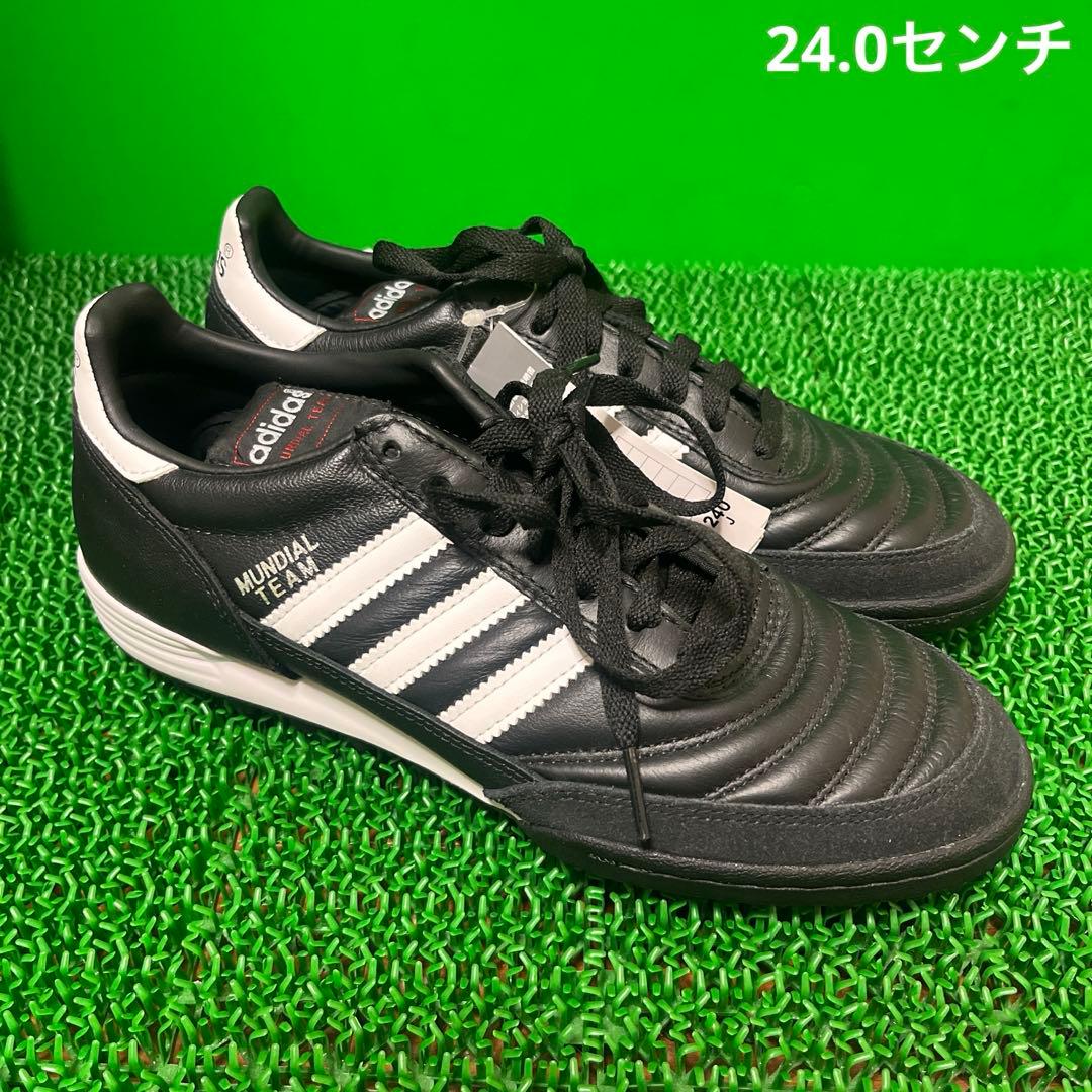 アディダス トレーニングシューズ ムンディアルチーム(ブラック×ホワイト)
