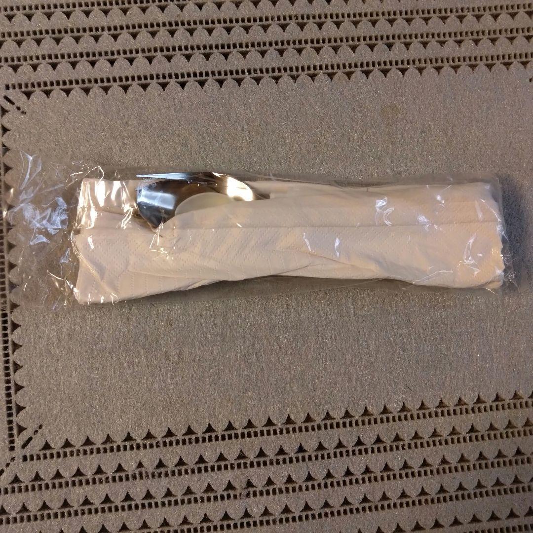 エールフランス　カトラリー　3本＋1本　紙ナフキン、爪楊枝　未開封