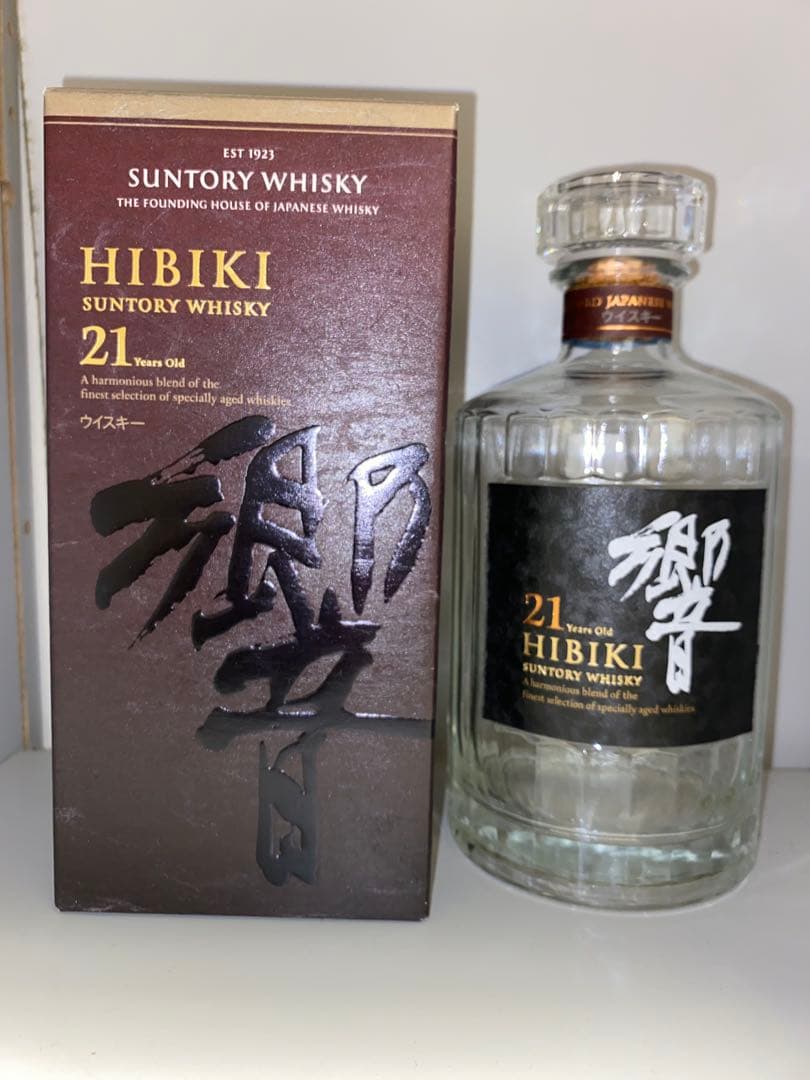 サントリー 響 21年 空瓶