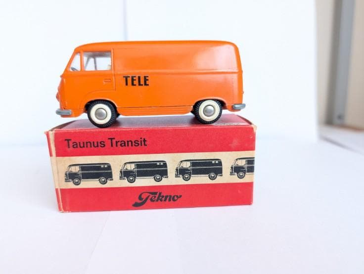 Tekno ヴィンテージミニカー　Ford TaunusTransit テクノ