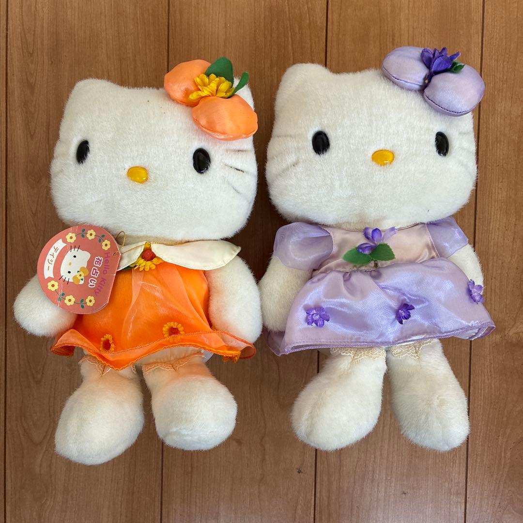 キティちゃん ぬいぐるみ 花占い