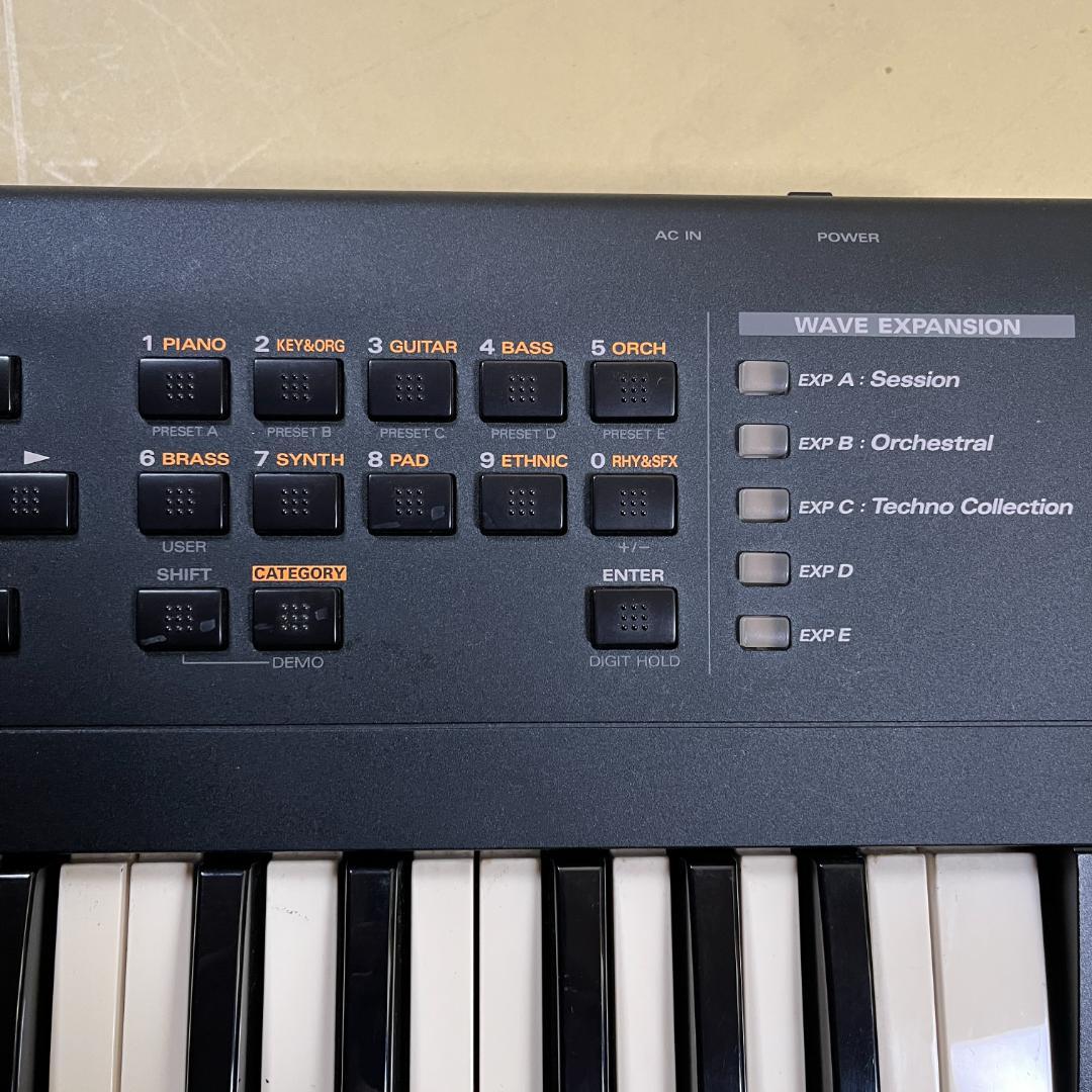 Roland XP-30 シンセサイザー 電源コード ソフトケース付属