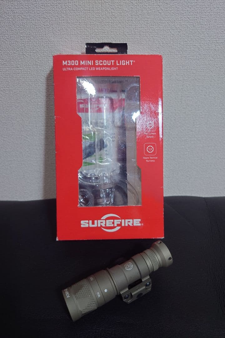 実物 Surefire M300V MINI SCOUT LIGHT