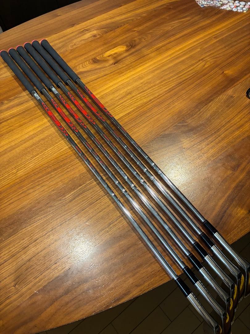 オノフKURO 2017 アイアン 6本セット MODUS105S