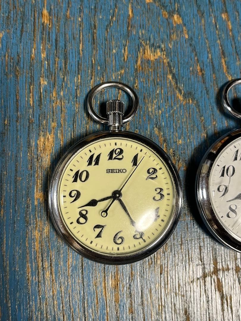 ＪＲ東海SEIKO 蓄光タイプ懐中時計と静局手巻き懐中時計　２個セット