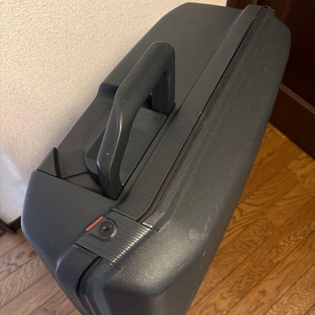 サムソナイトスーツケース オイスターQRⅡ ACE 日本製