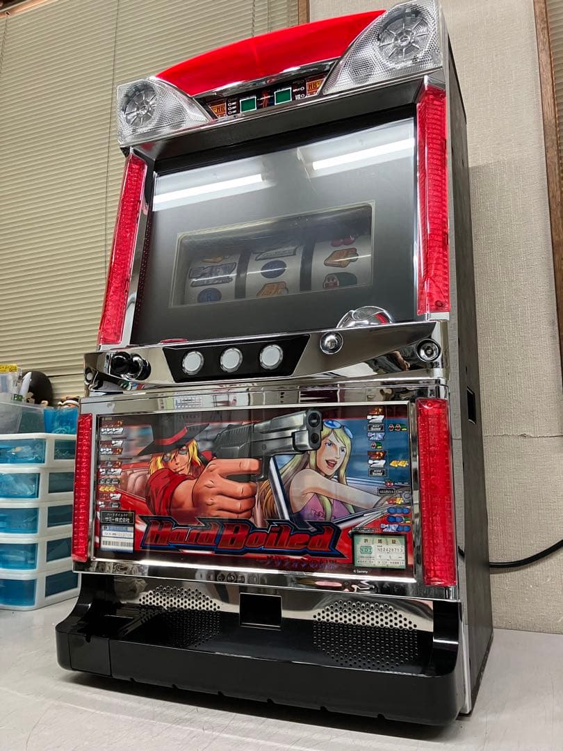 パチスロ実機　ハードボイルド　グリフォンの幻影　不要機付き