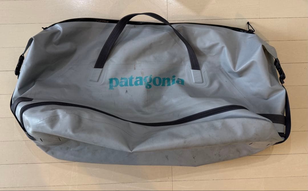 patagonia ボストンバッグ グレー 大容量