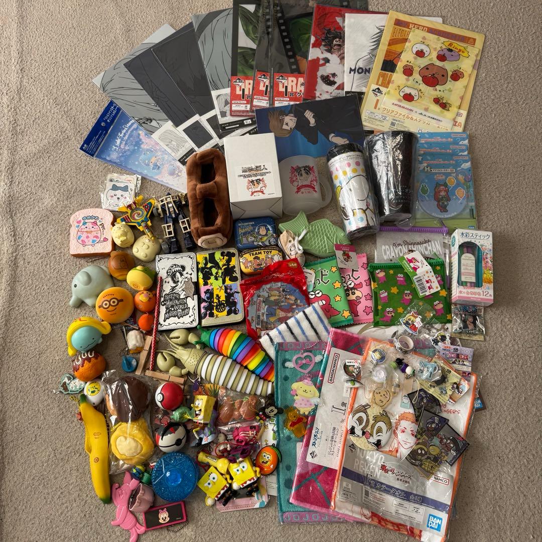 100サイズ　100点以上　雑貨　キャラクターグッズ　まとめ売り