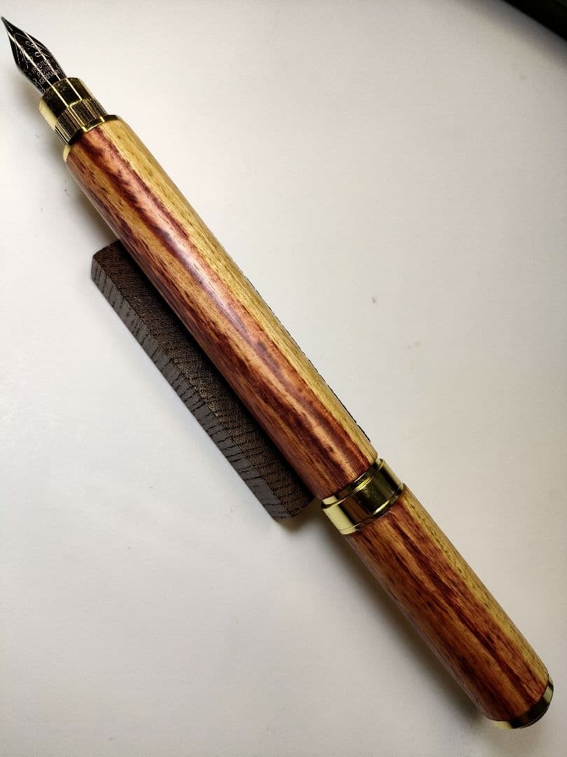 【チューリップウッド（紅白）】グラデュエイト万年筆