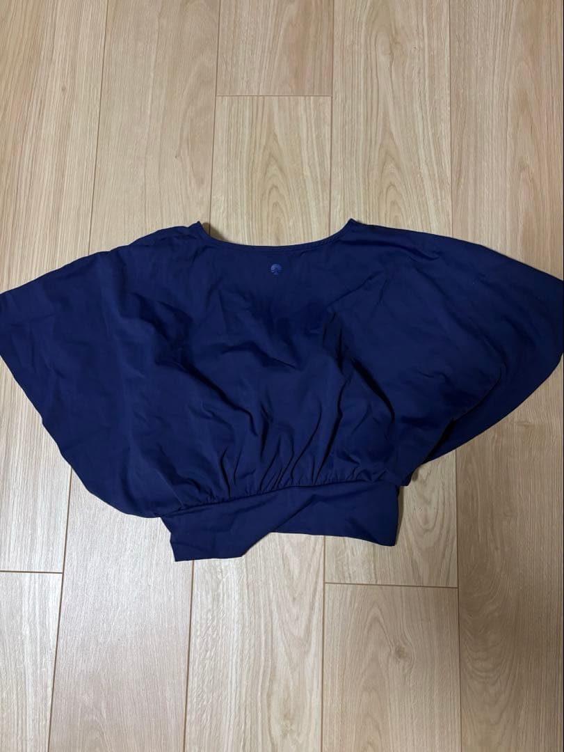 SUKALA ブラトップ付きバルーンカシュクールトップス　ヨガ・ピラティスウェア