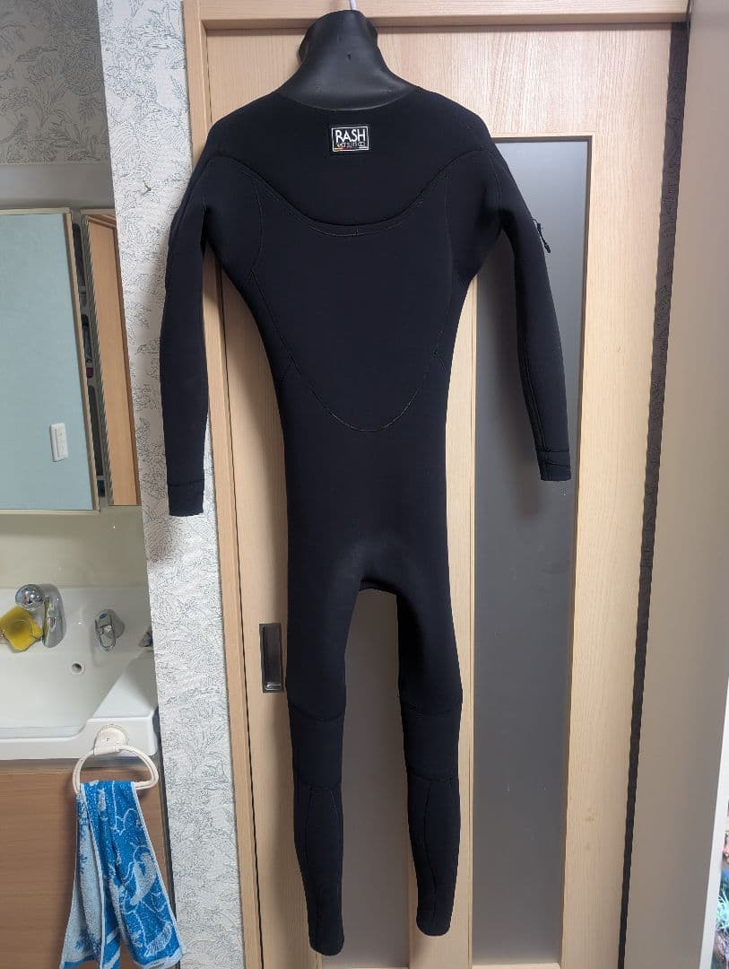 美品　RASH ジャーセミ　ML