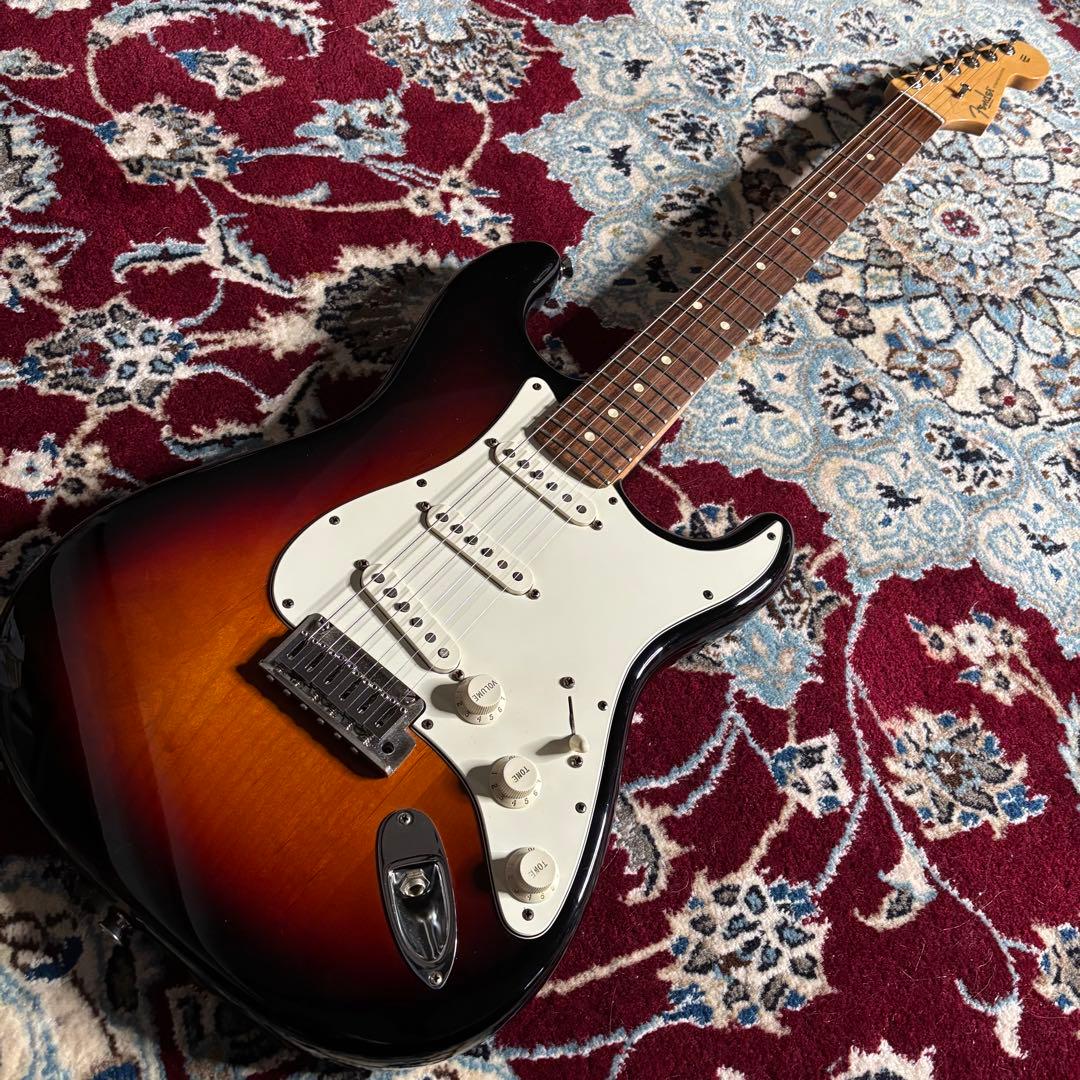 Fender USA Stratocaster Sunburst 2011年製