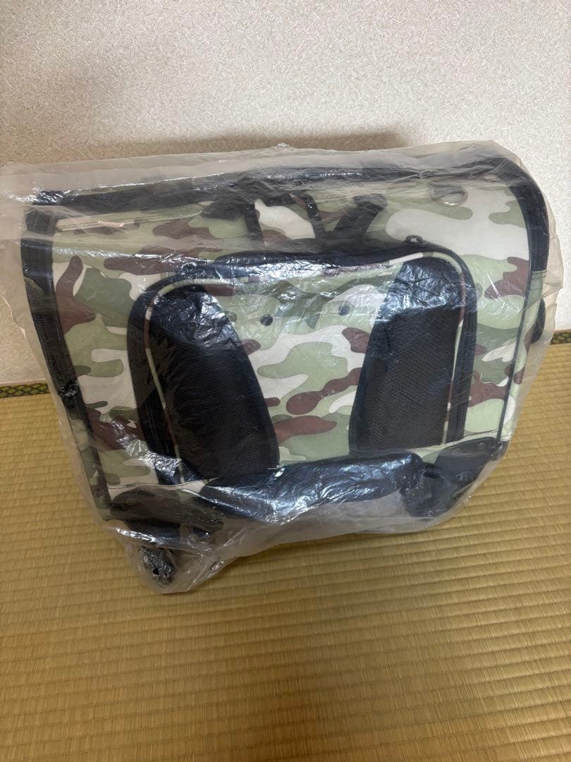 迷彩デザイン キャリーバッグ 小型犬