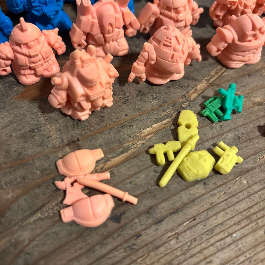 【まとめ売り】ガン消し ガンダム 昭和 レトロ ガチャ レア 初期 パーツ