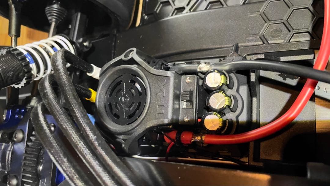 未使用　トラクサスxo-1 ESC 6セル 22.2V