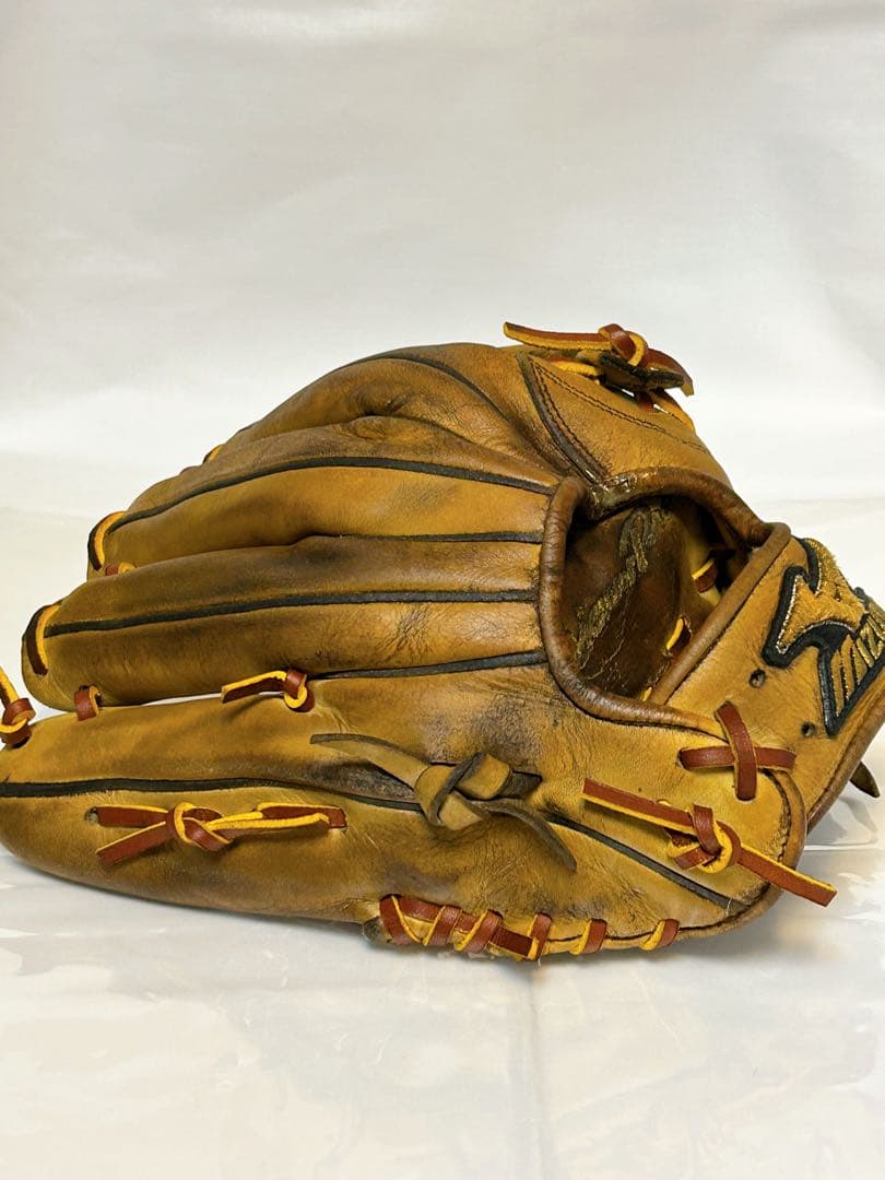 ★ミズノプロ★ 硬式 オーダー品 内野用グローブ 浅め型 レース・オイルメンテ済