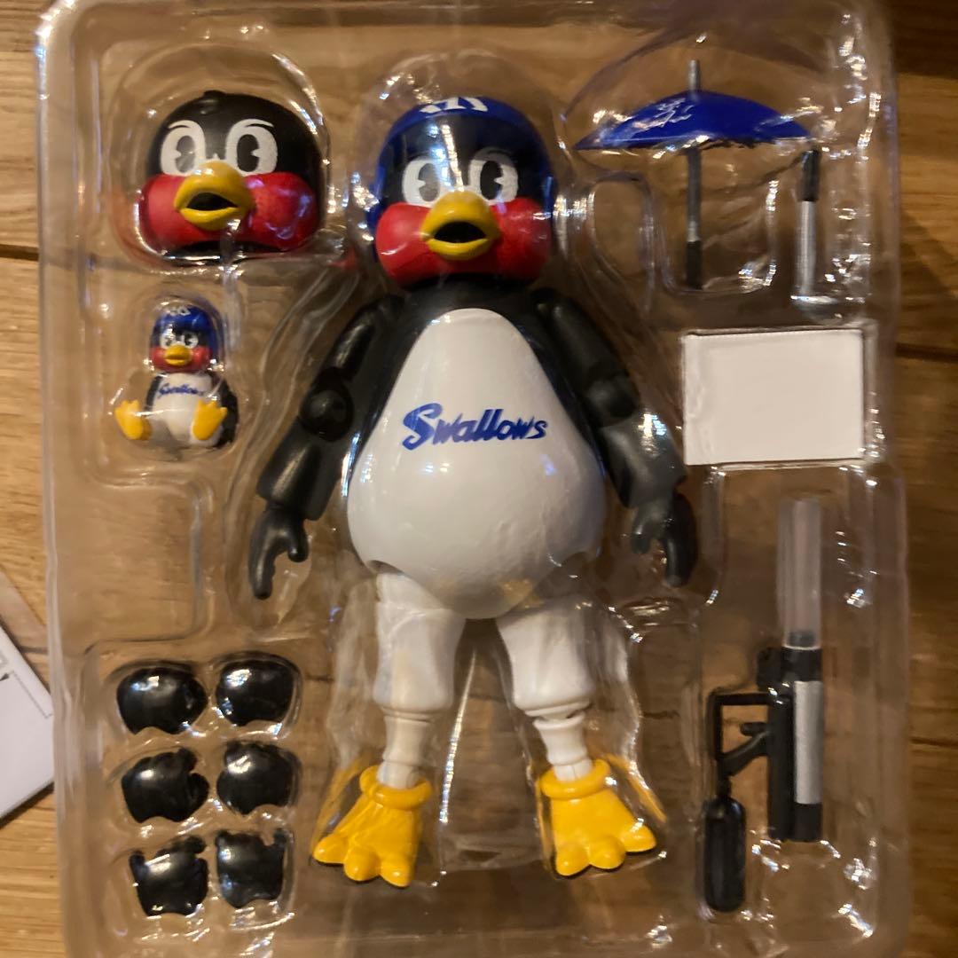 つば九郎　フィギュア