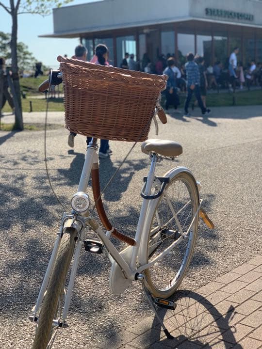 Creme HolyMoly【クレムサイクル 籠付き自転車】
