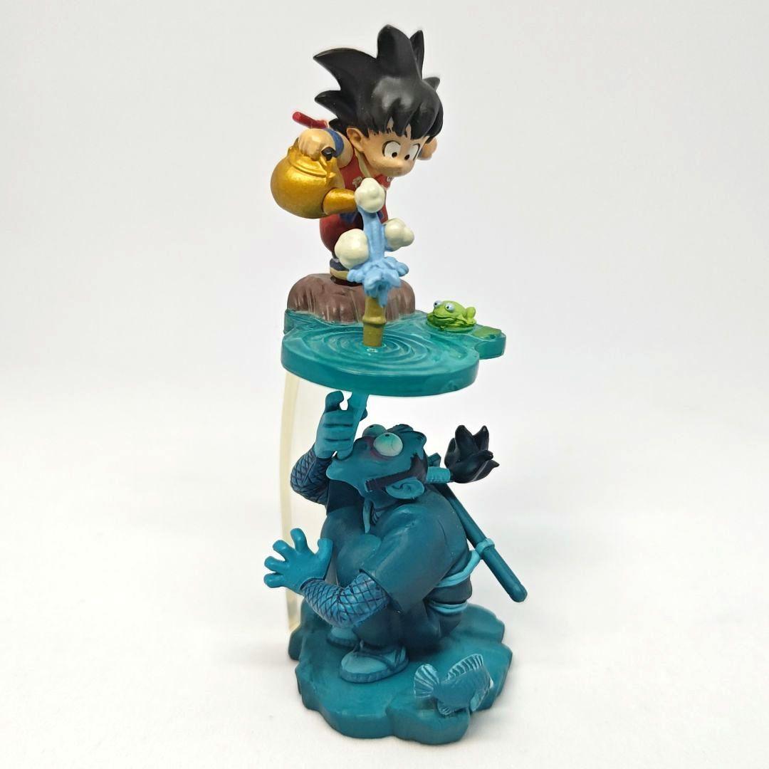 ドラゴンボールカプセル【摩訶不思議 総集編】ムラサキ曹長 VS 孫悟空