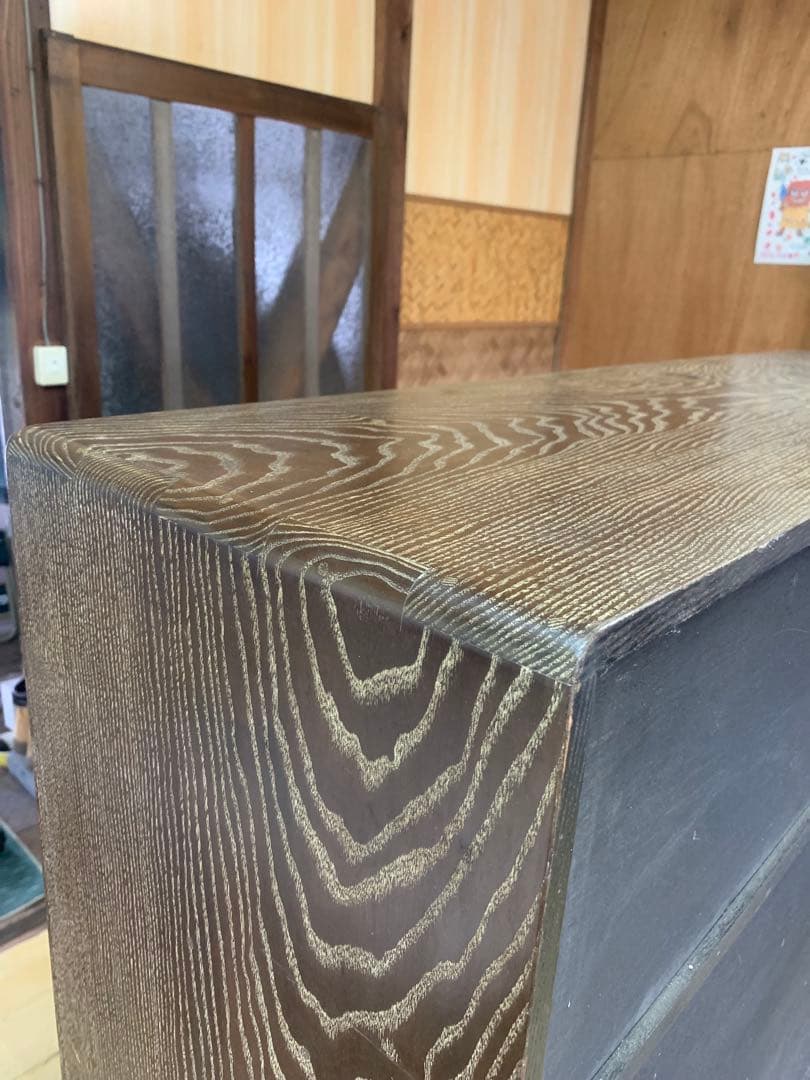 しい木目の昭和レトロ茶箪笥　和家具　木製　一体型