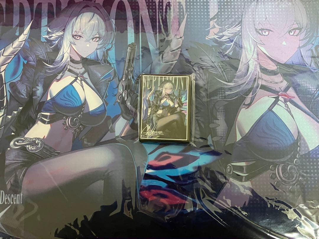 白詰草　スリーブ　プレイマット　鳴潮　ガルブレーナ