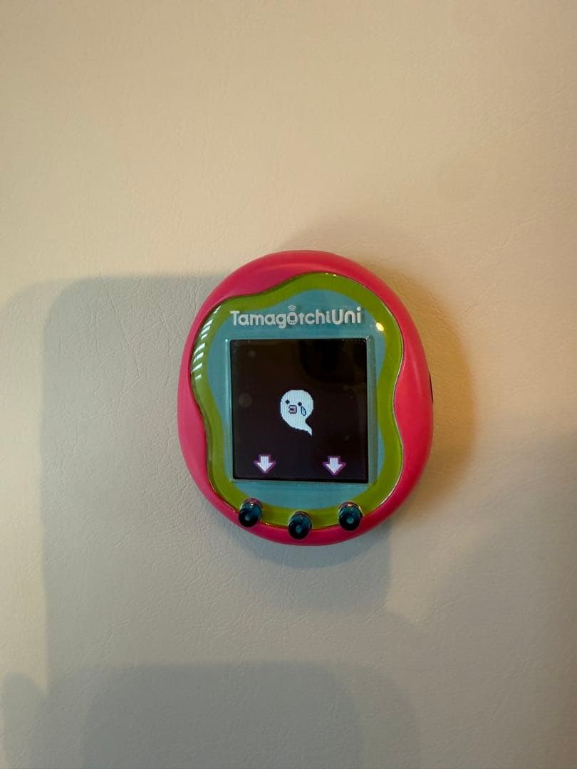 たまごっちuni ピンク(有料データ3つ入)