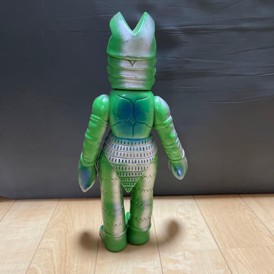 ブルマァク　ジャイアントバルタン星人　ソフビ！