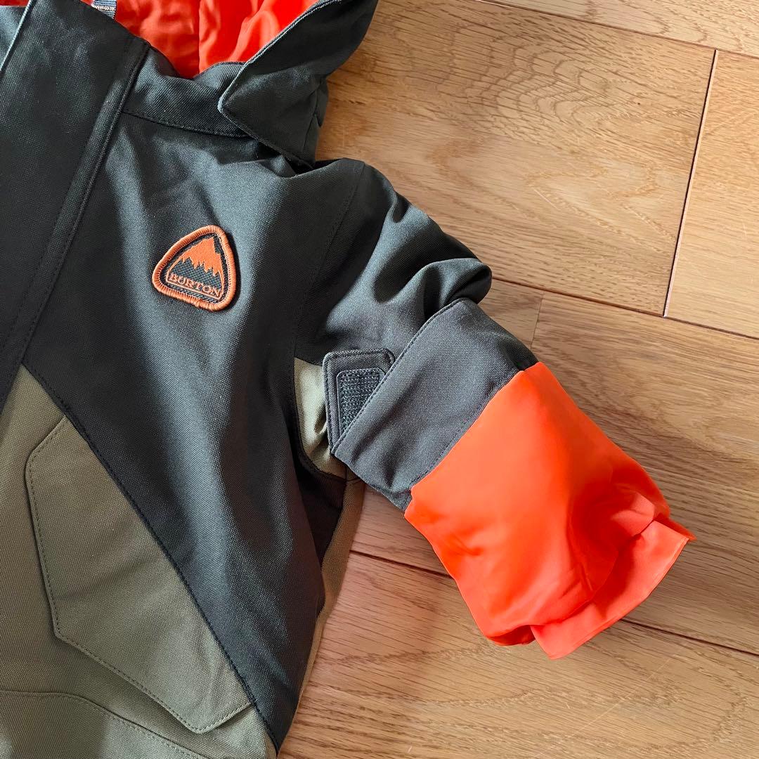 美品BURTON バートン　キッズ　スキー　スノーボードウェア ワンピース　2T