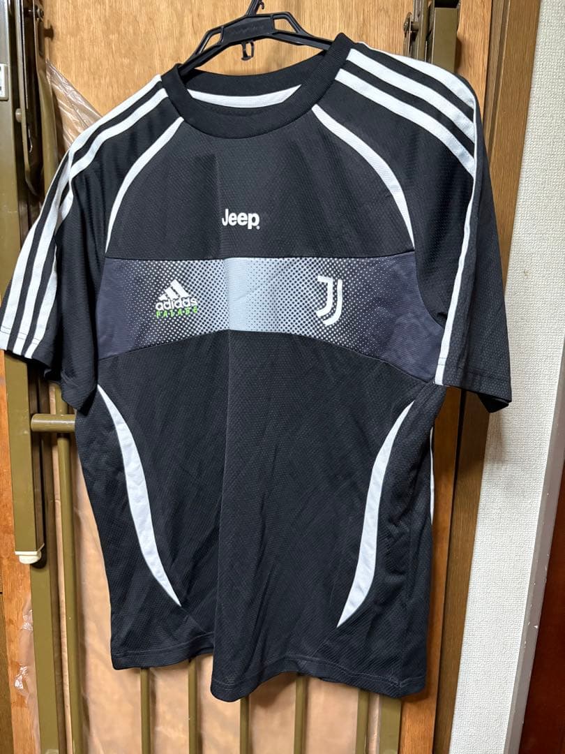 Juventus アディダス シャツ palaceコラボ