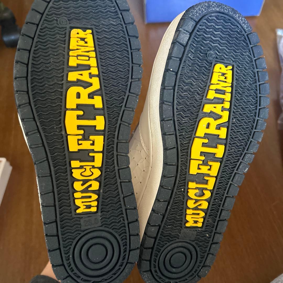 FIA マッスルトレーナー　AB-3200M ホワイト　23cm