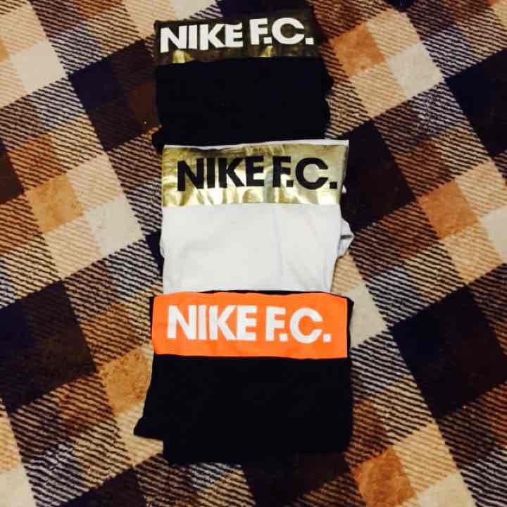 ナイキfc 5着セット