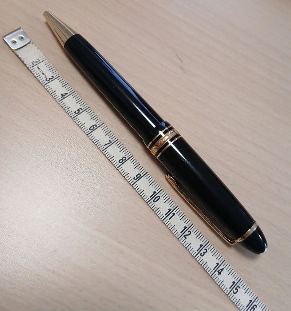 モンブラン　ボールペン　スクリュータイプ