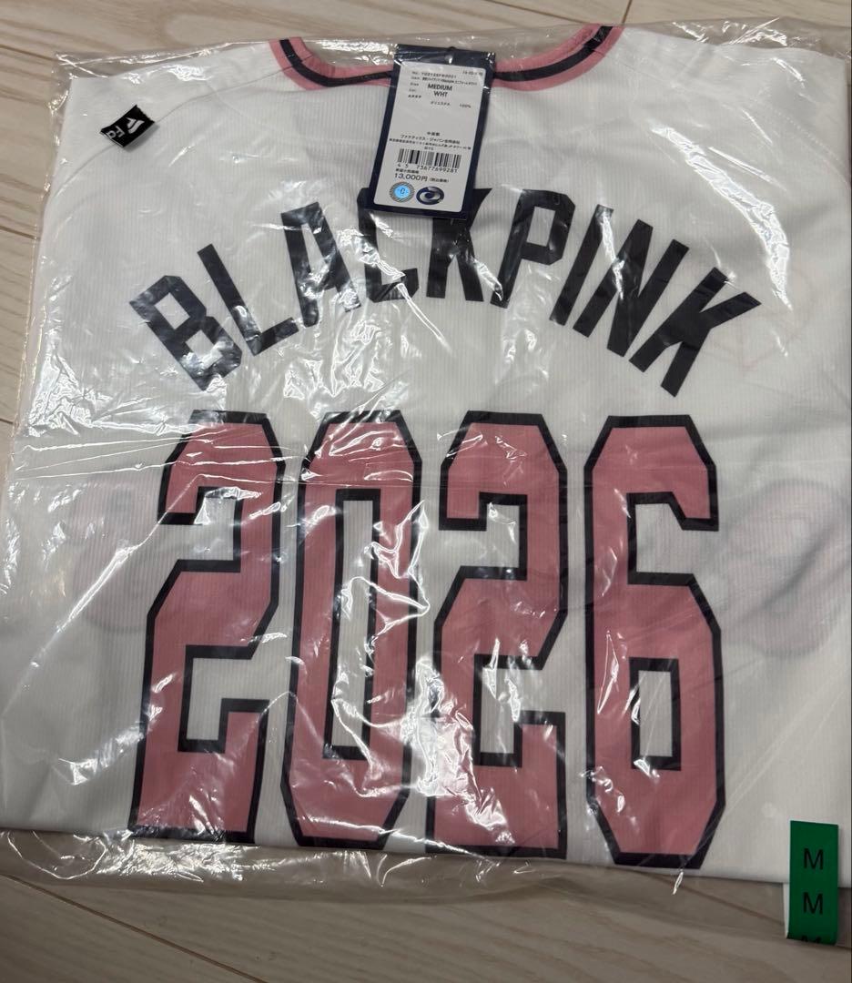 読売ジャイアンツ BLACKPINK ホワイト クロップド ユニホーム M