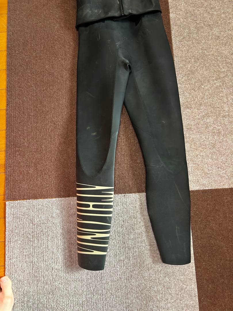 ウェットスーツ　トライアスロン用　ATHLONIA メンズ　Lサイズ