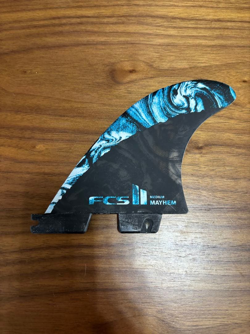 FCS II MAYHEM サーフボードフィン ミディアム