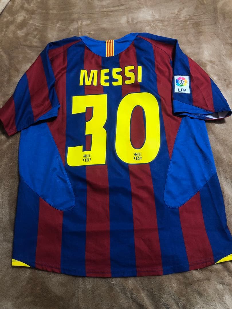 ※正規品　FCバルセロナ メッシ シャツ 30番