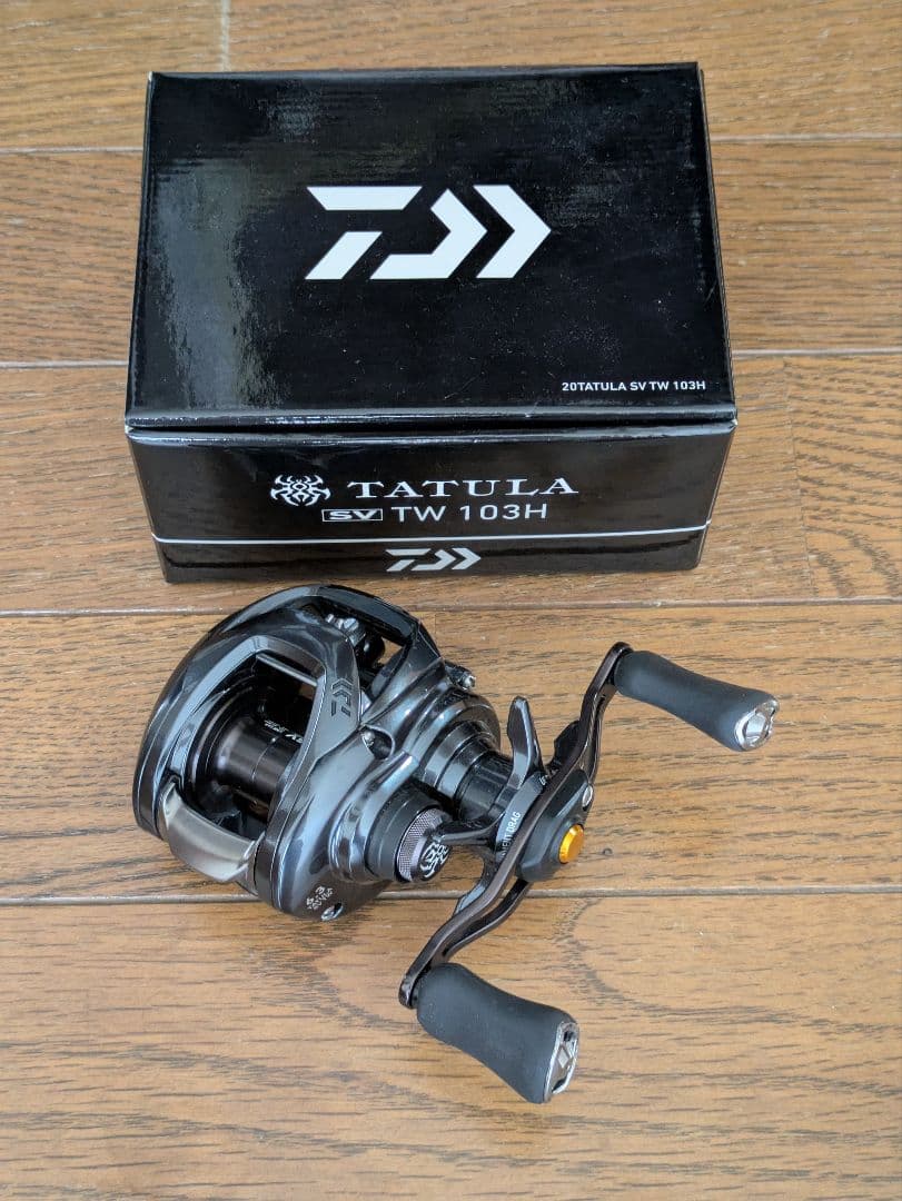 DAIWA 20 TATULA SV TW 103H (右ハンドル)