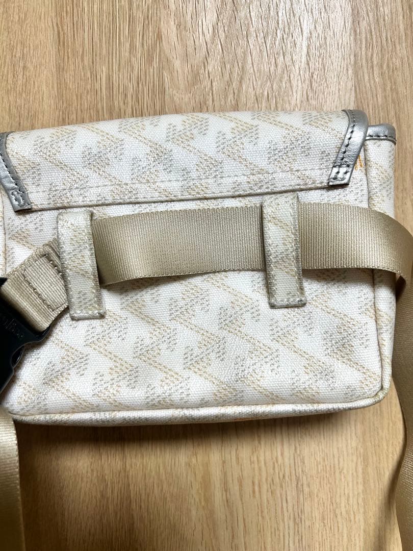 レザレクション　Resurrection ウエスト ポーチ　アイクス No.2