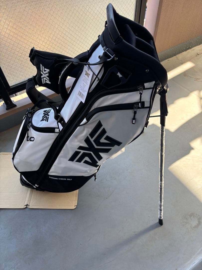 に*♡様 未使用　PXG エクストリーム キャディバッグ スタンド付きキャディバ