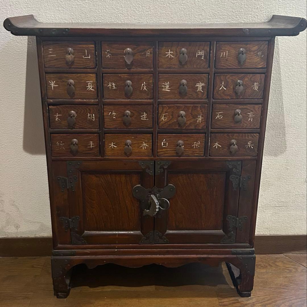 【12月限定値下げ】アンティーク 木製収納キャビネット 薬箱　和風