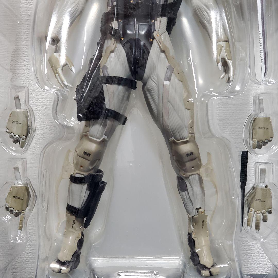 【レア】 メディコムトイ メタルギアソリッド４ 雷電 【希少】