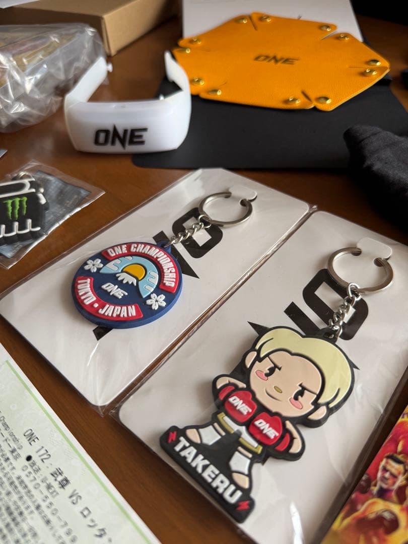 ONE 武尊vsロッタン VVIP ノベルティ