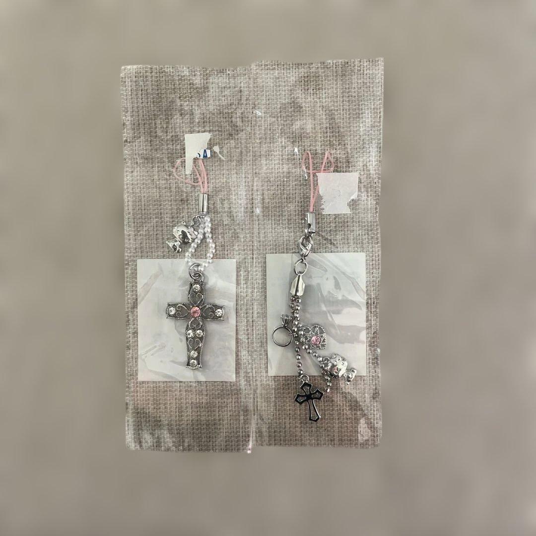 キティジュエルストラップセット クロス ハート リング パール