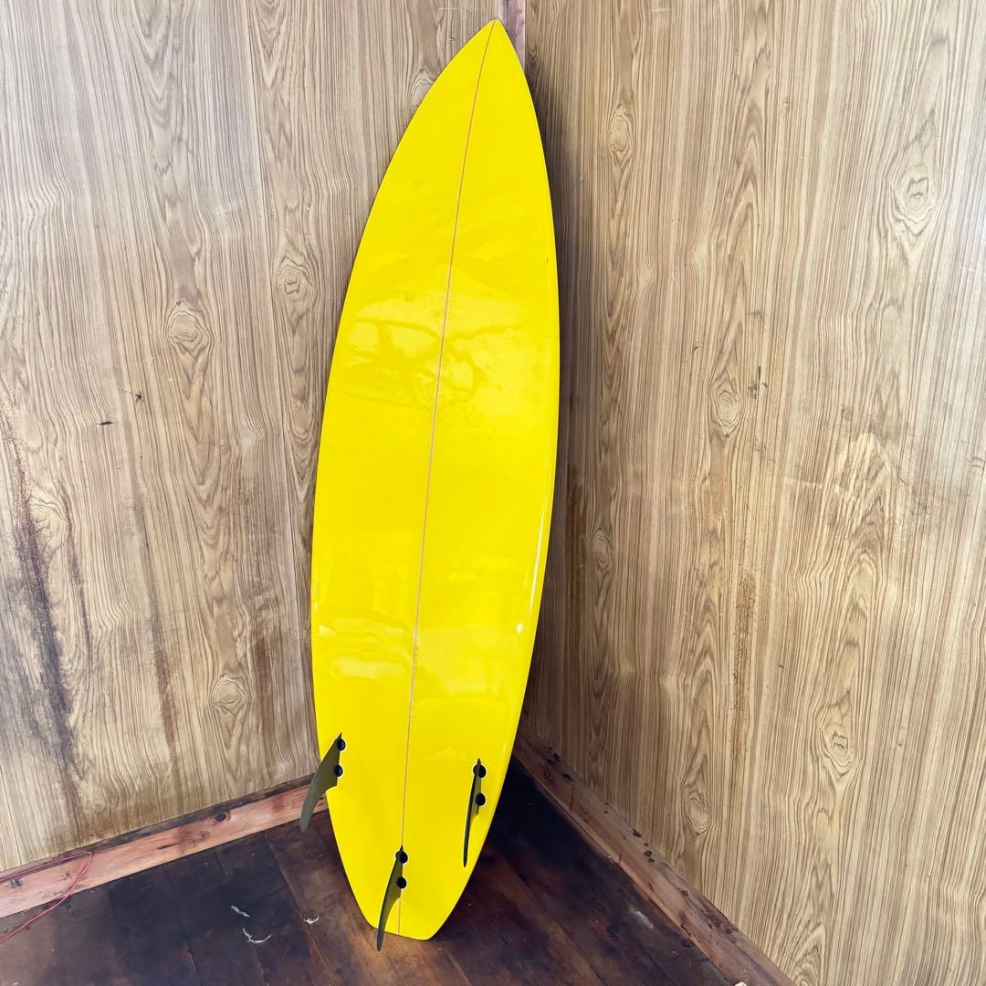 送料無料！使用回数の少ない綺麗な6.0ftファンボードサーフボードトライフィン