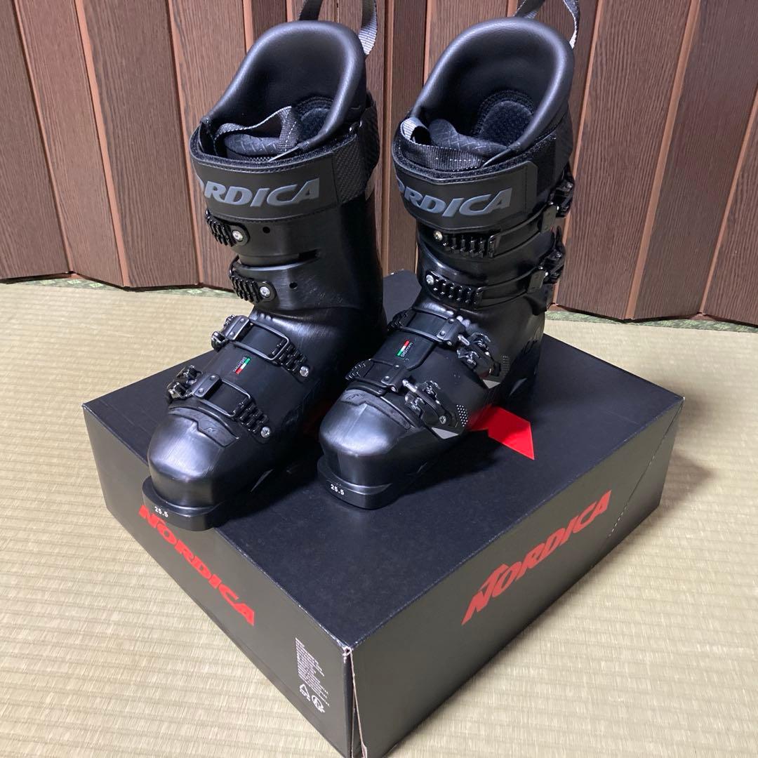 23/24 新品NORDICAドーベルマン5M LC 24.5cm