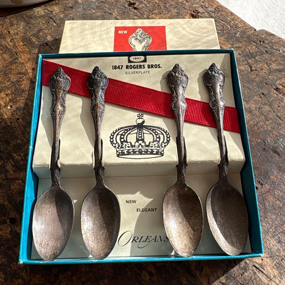《1847 Rogers Bros. Orleans》シルバー スプーン セット