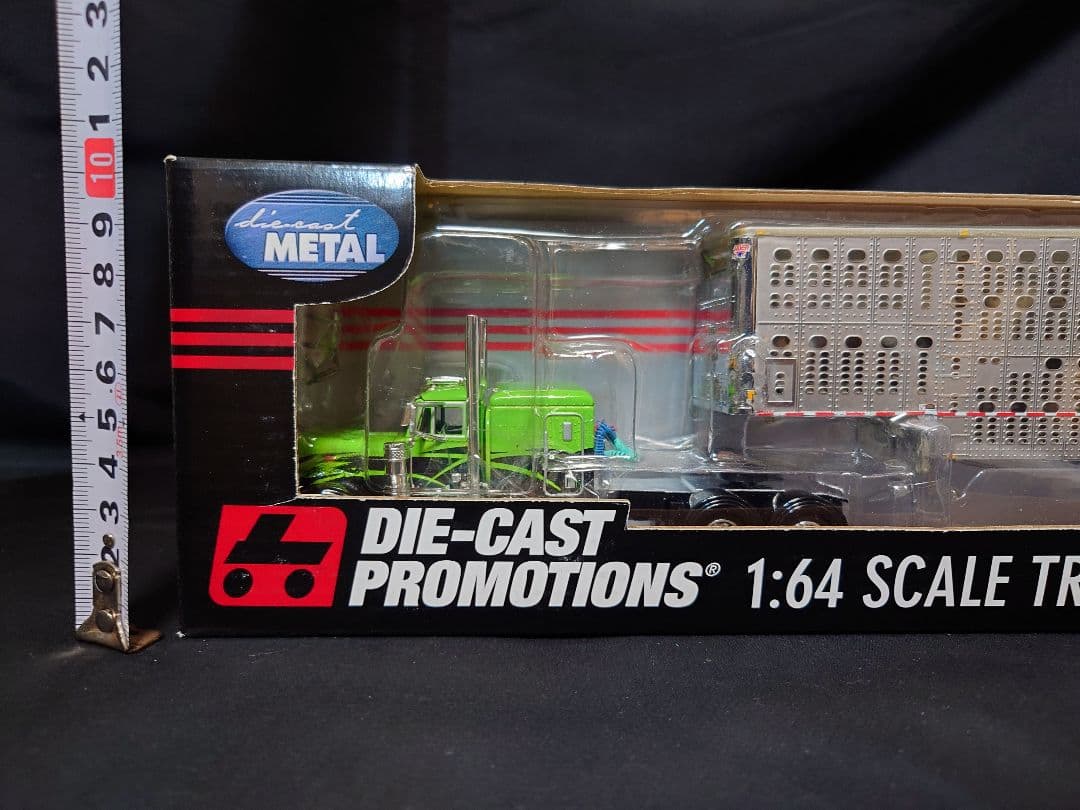 DCP1/64ミニカー Peterbilt379アメリカトラック野郎