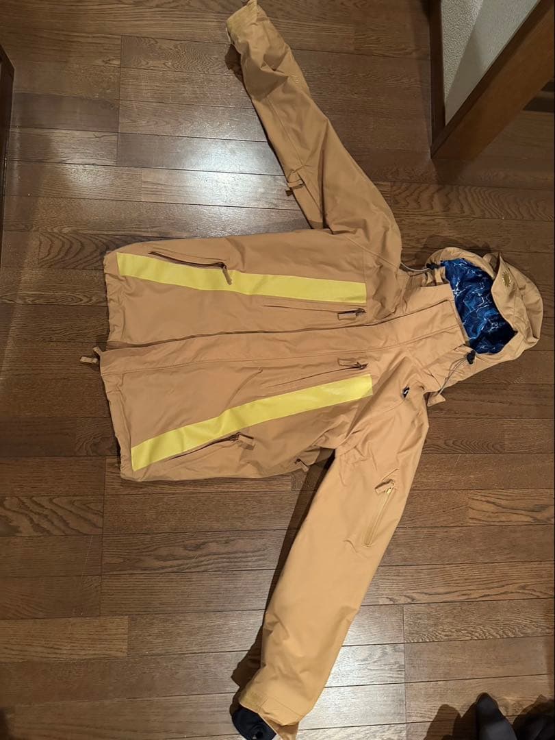 プレイデザインウェア上下　Sサイズ