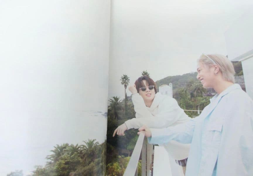 JO1 Progress 写真集 鶴房汐恩 直筆サイン チェキ